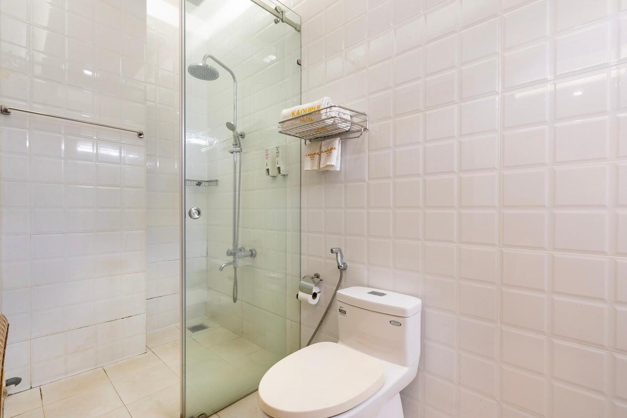 Kadupul Khách sạn 2*